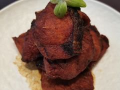 上海熏鱼-老正兴菜馆(福州路店)