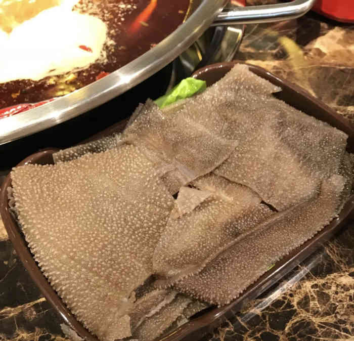 百辣门串串火锅(三林店)-"2018年今天上海高温黄色预警34度了,.