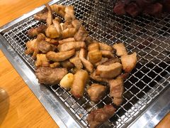 -肉甲韩国木炭烤肉(新壹街1店)
