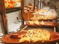 -享遇.锅姥姥牛排海鲜自助(小寨店)