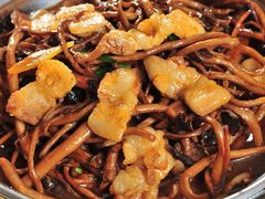 锅仔茶树菇-神舟古船茶餐厅