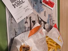 -麦当劳(轻轨曹杨路店)