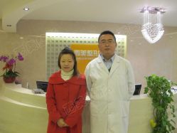 术前与刘野主任合影-西美医疗美容门诊部