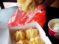 -天品味 一口吃榴莲泡芙