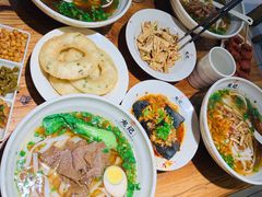 -湘人龙记老长沙米粉(鸟巢店)