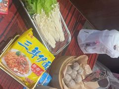 -沙胆彪炭炉牛杂煲(上海日月光广场店)