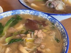 -邱芳粉店(迎宾大道旗舰店)