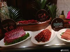 -岷山饭店-芝芝自助餐厅