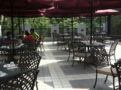 露天位-御花园·粤菜·海鲜火锅(中山公园店)