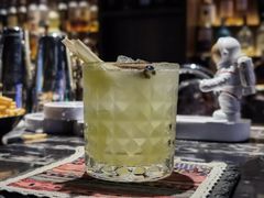 -STARRY CAFE & LOUNGE BAR(高新店)