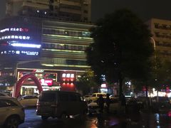-吉庆街美食广场
