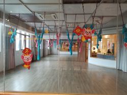 -静待花开瑜伽尊巴会馆