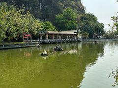 -星湖旅游景区七星岩