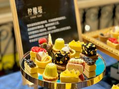 -东方滨江大酒店·滨江厅