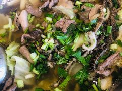 -谢老五跷脚牛肉·非遗传承店