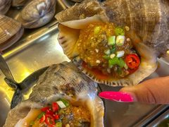 -围炉肉舍•炭烤活鳗•丹东海鲜烤肉(步行街店)