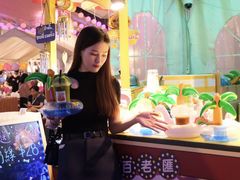 -百老汇美食街