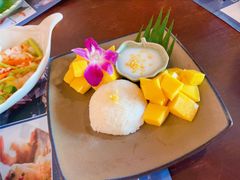 芒果糯米饭-琥珀泰式料理