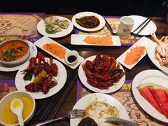 -四海一家自助餐(益田假日广场店)