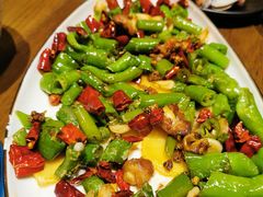 宝宝踩滑板鞋-二孃鸡爪爪(东风路总店)