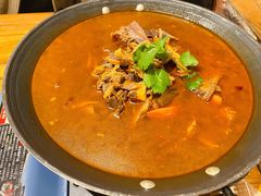 -霄汉牛三鲜湖北砂锅菜(万松园2店)