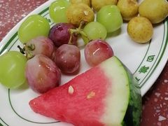 -四囍码头海鲜烧烤自助火锅(外滩南京东路悦荟广场店)