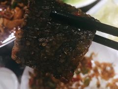 -临江餐馆二楼美食部落