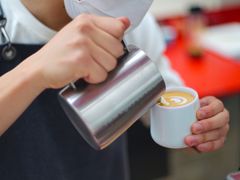 -UNI UNI(环亚凯瑟琳店)