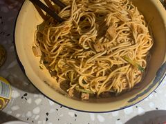 -鹤江桥·红油牛肉粉(SKP店)