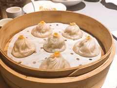 蟹粉小笼-成隆行·蟹王府(九江路店)