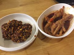 -二孃鸡爪爪(东郊记忆店)