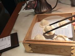 鸡汁杭州小笼-桂满陇·景观餐厅(新世界店)