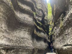 -梭布垭石林景区