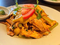 -大头虾越式风味餐厅(光明广场店)