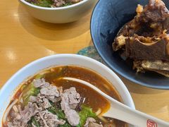 -三千粉牛肉米粉(来客茂店)