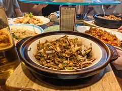 -那家老院子东北菜·饺子·小鸡炖蘑菇(艳华街店)