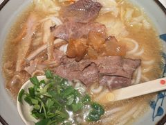 -鑫花溪牛肉米粉(凤凰街创始总店)