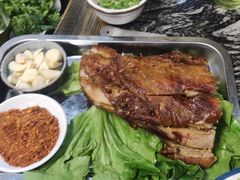 -乳仔牛牦牛汤锅 烤羊排(松潘古城店)