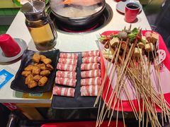 -钢管厂五区小郡肝串串香火锅(梅川路店)