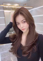 -慕名造型