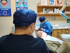 -上海仁爱医院口腔科 · 种植