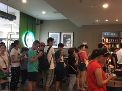 -星巴克臻选(周浦万达店)