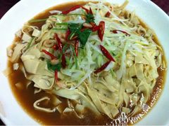 葱油豆腐皮-林之六八·6886大连老菜馆