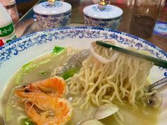 -霆记海鲜·只为这碗面(滨江店)