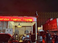 -席娜卡琳火车铁道夜市