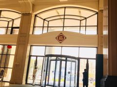 门口-汕尾巴黎半岛酒店