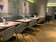 大堂-必胜客(上海新南方商城PH店)