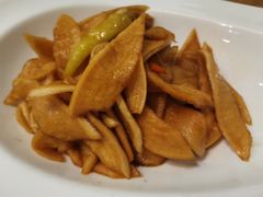 -海派美食·家宴海鲜青岛菜·石锅鲽鱼头(东方城店)