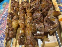 -乡村馕坑肉·烧烤·新疆菜·本地人更爱吃(阿勒泰首店)