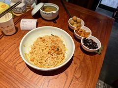 -裕兴记•蟹黄面馆(人民广场店)